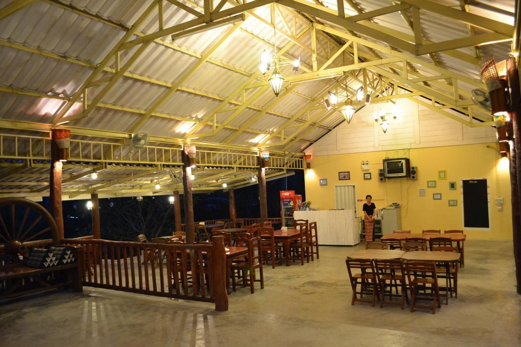 Touch Star Resort - Doi Inthanon Chom Thong Exterior photo